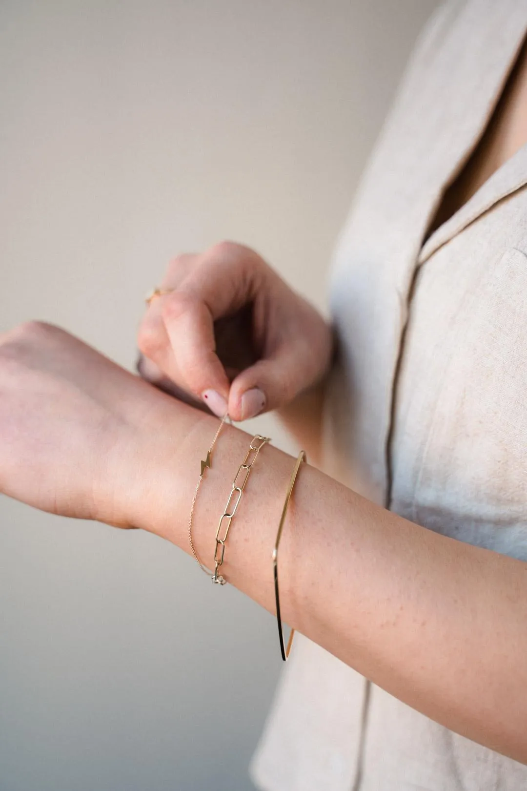 9kt Gold Lightning Bolt Chain Bracelet