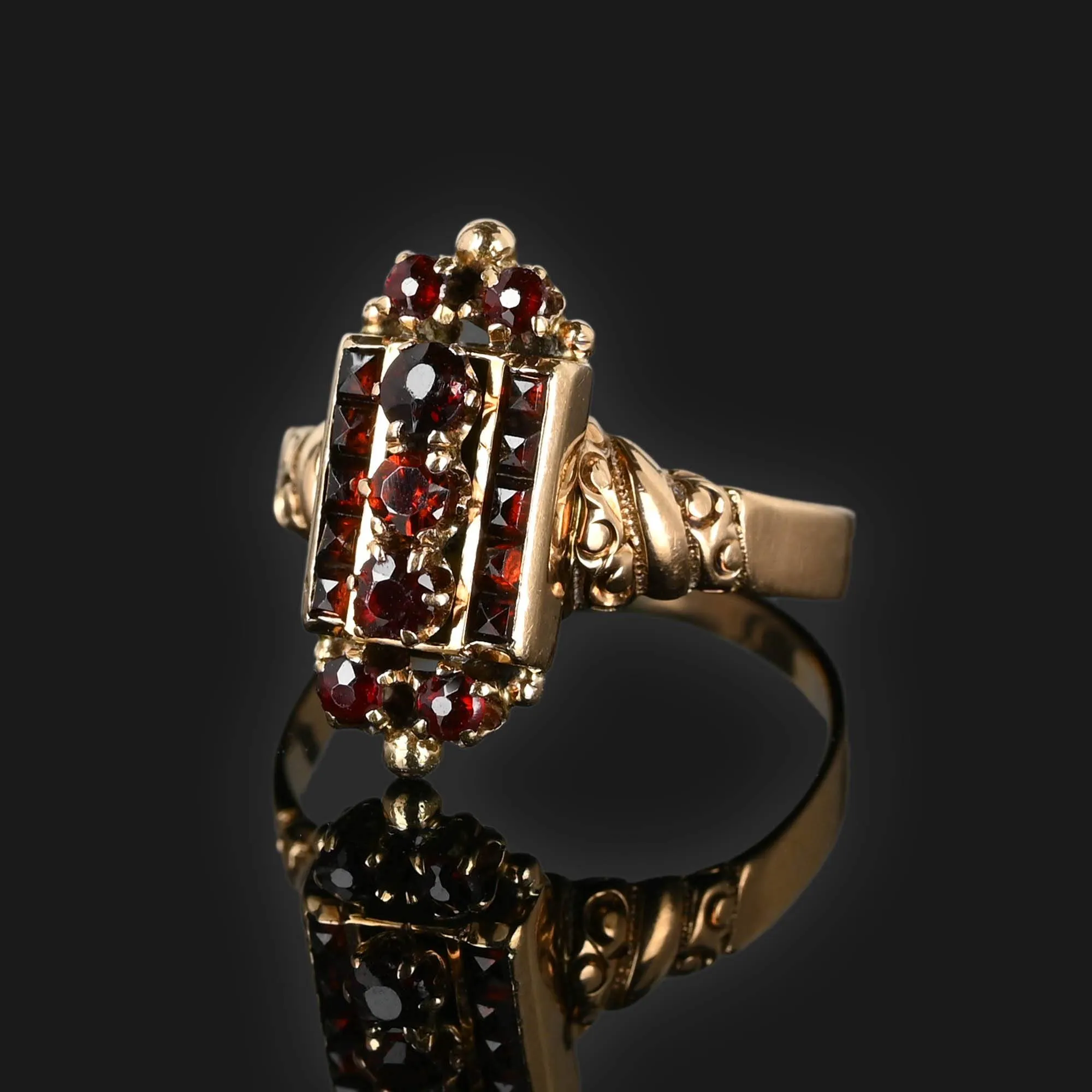 Antique Victorian Bohemian Garnet Ring