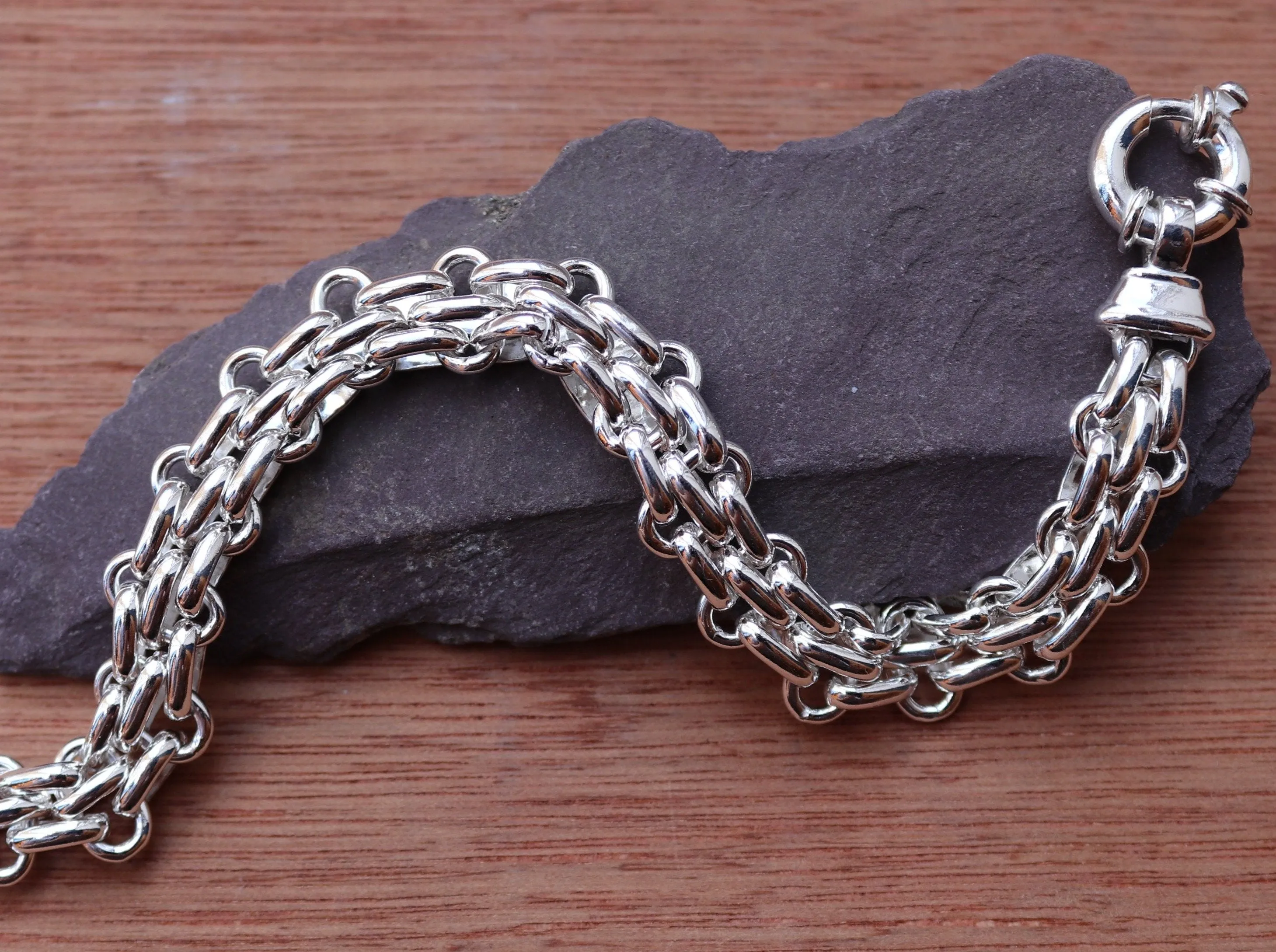 Chainmail Design Bracelet