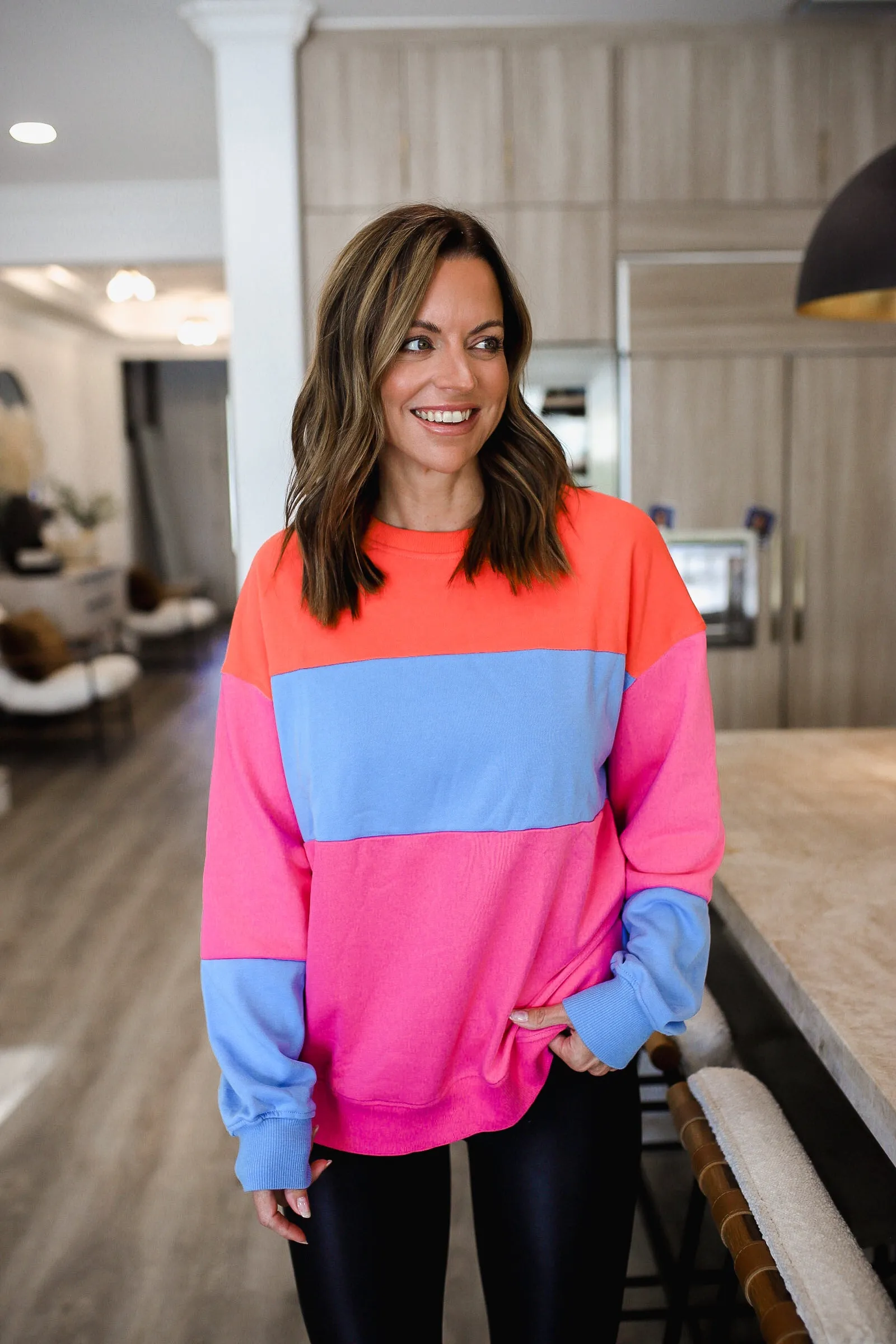 Color Block Round Neck Long Sleeve Sweatshirt