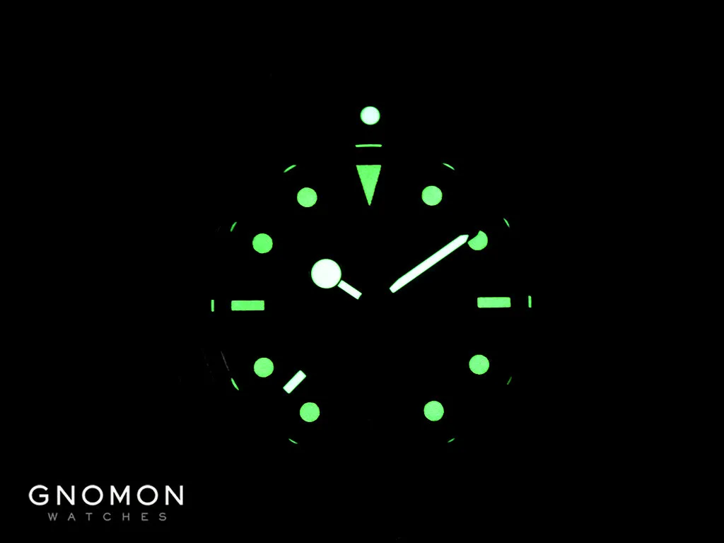 Sure, the optimized title for the e-commerce product Combat SUB 39 PVD Green Ref. GL0408 could be Military Style SUB 39 Green PVD Watch (Reference GL0408).