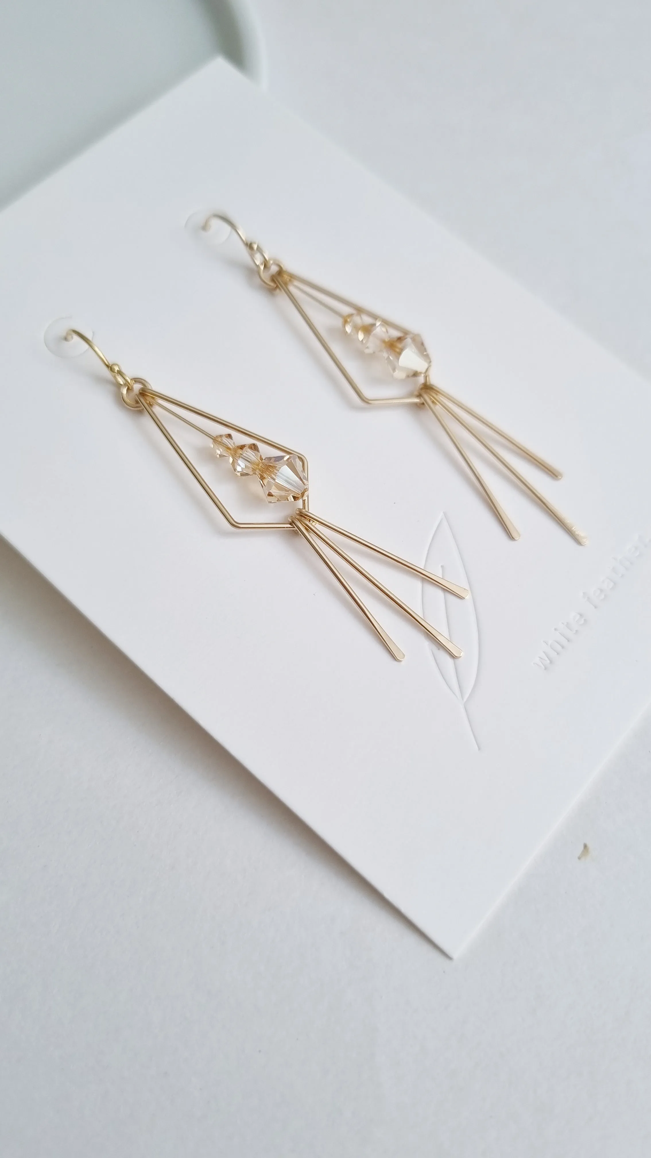 Cyra Earrings / Austrian Crystal