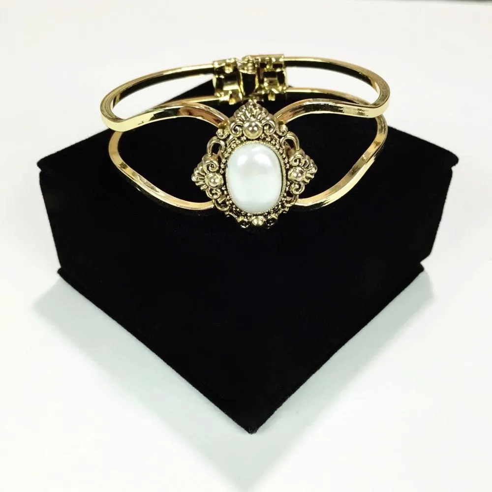 Filigree Pearl Cuff