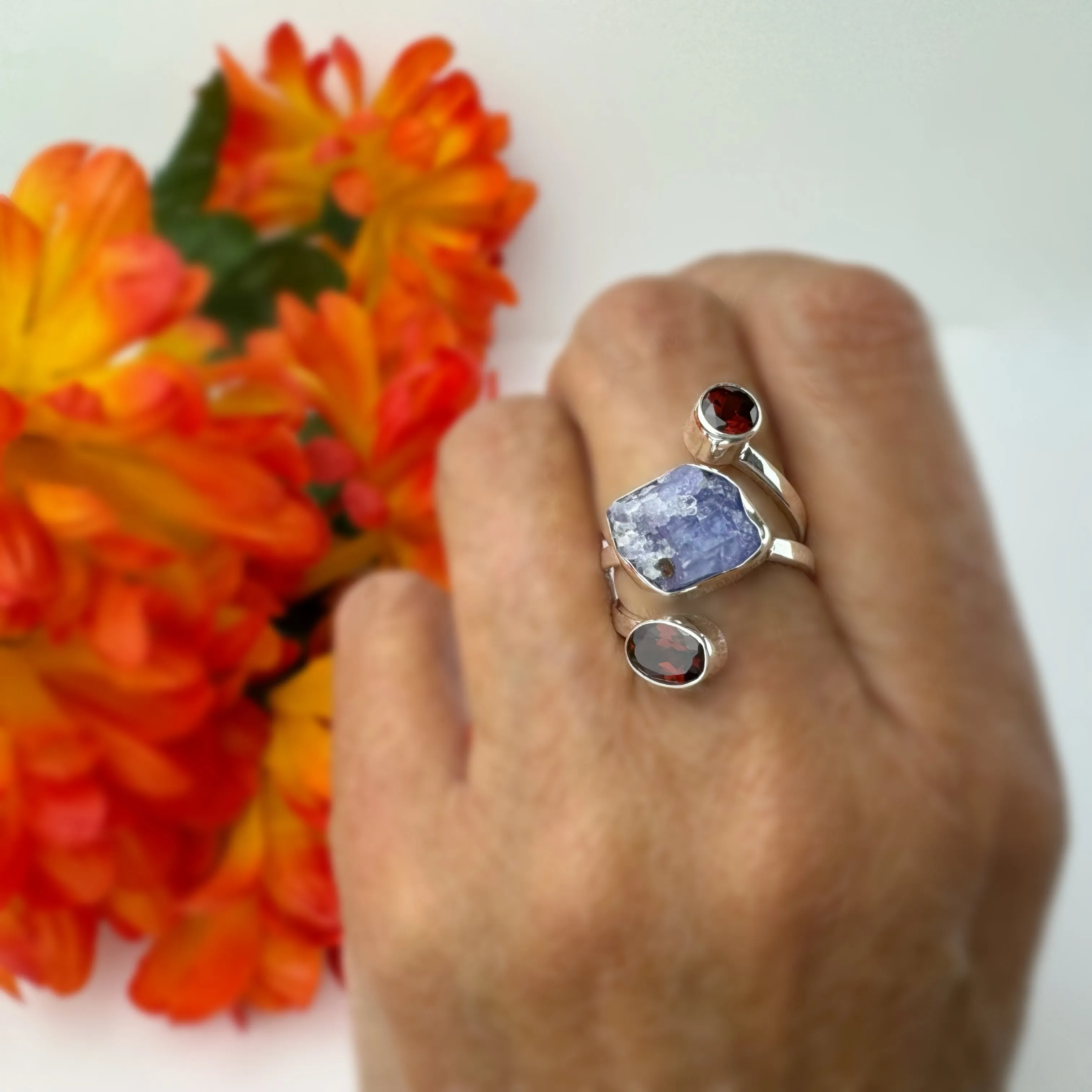 Gemstone Flow Ring - VR458IG