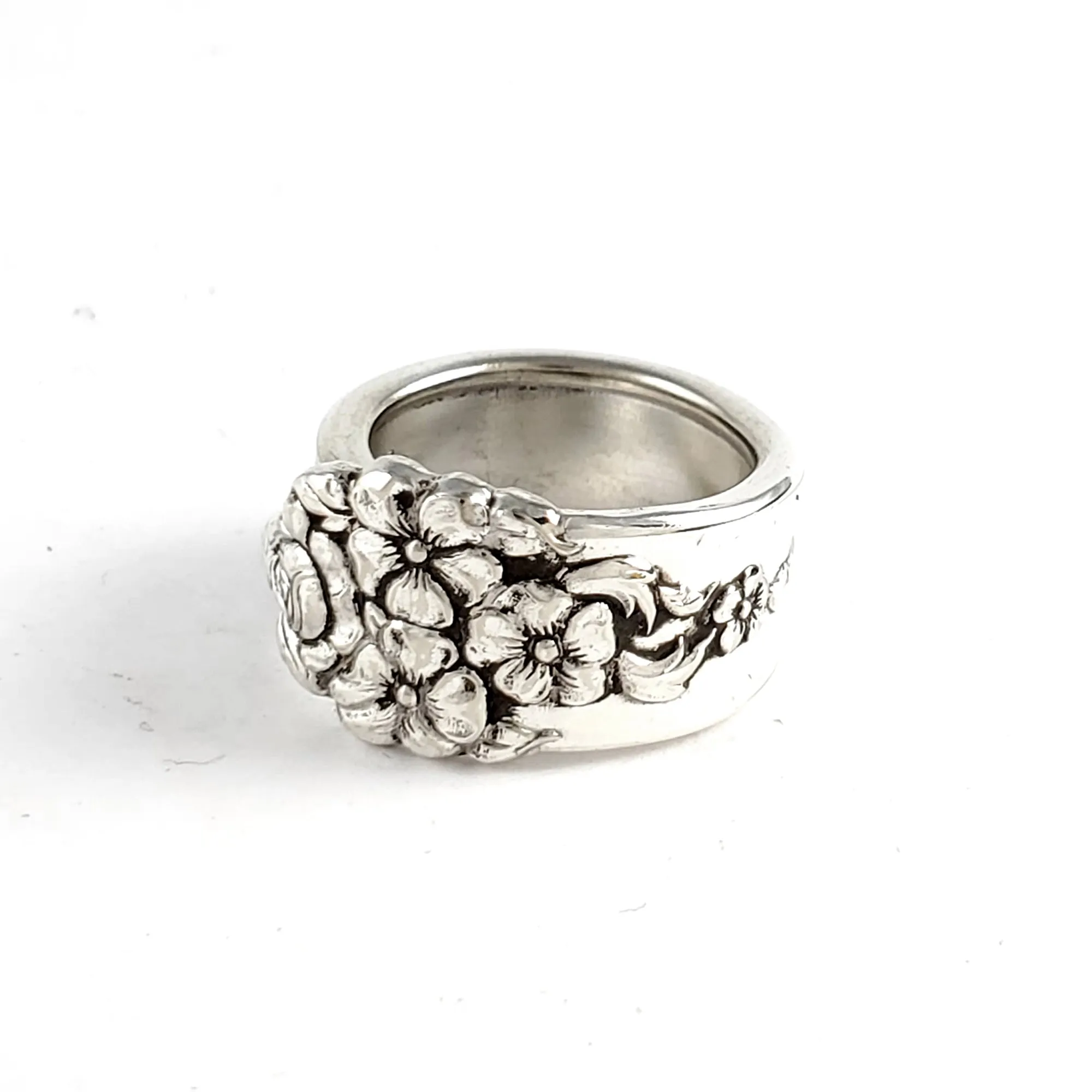 National Moss Rose Spoon Ring