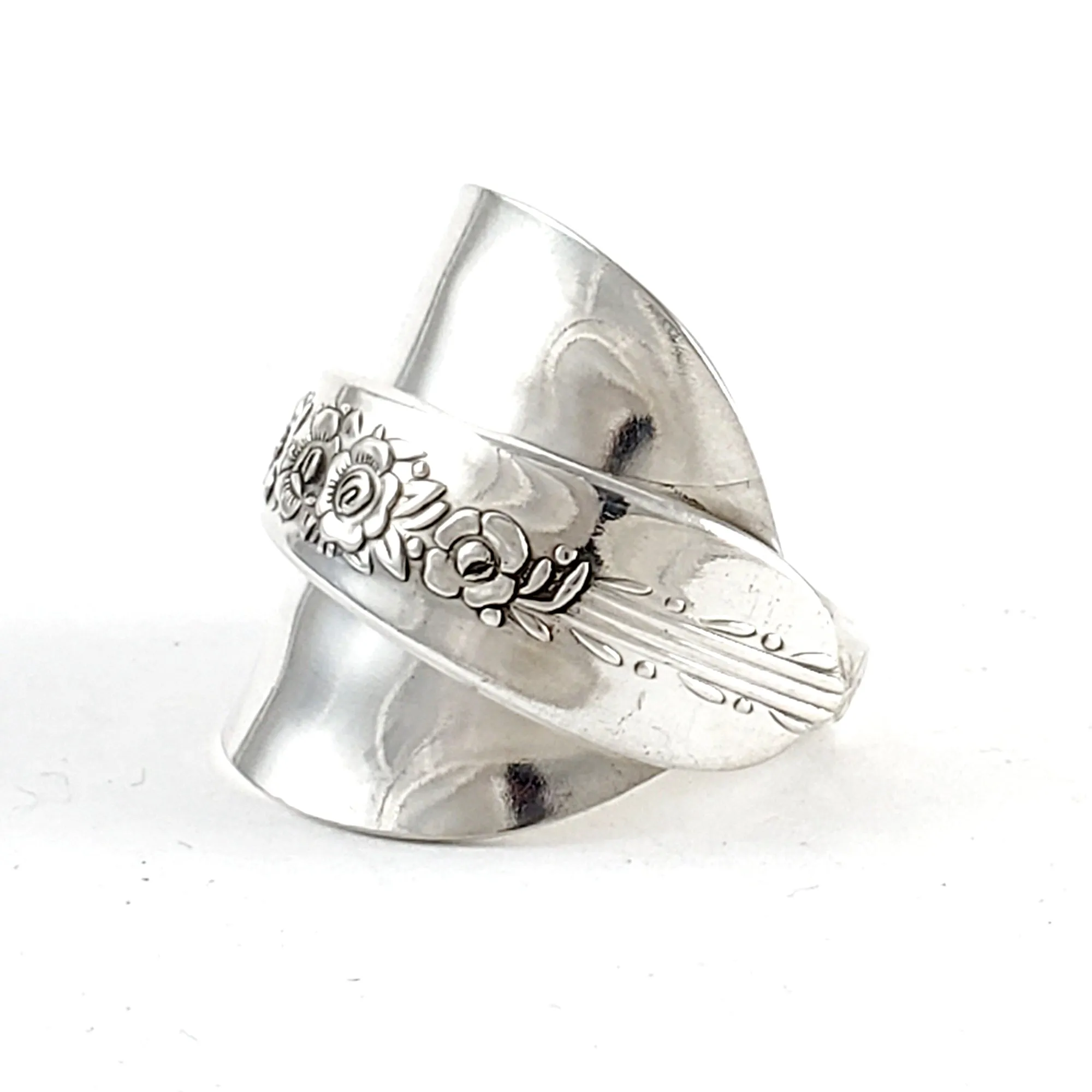 Oneida Royal Rose Demitasse Spoon Ring