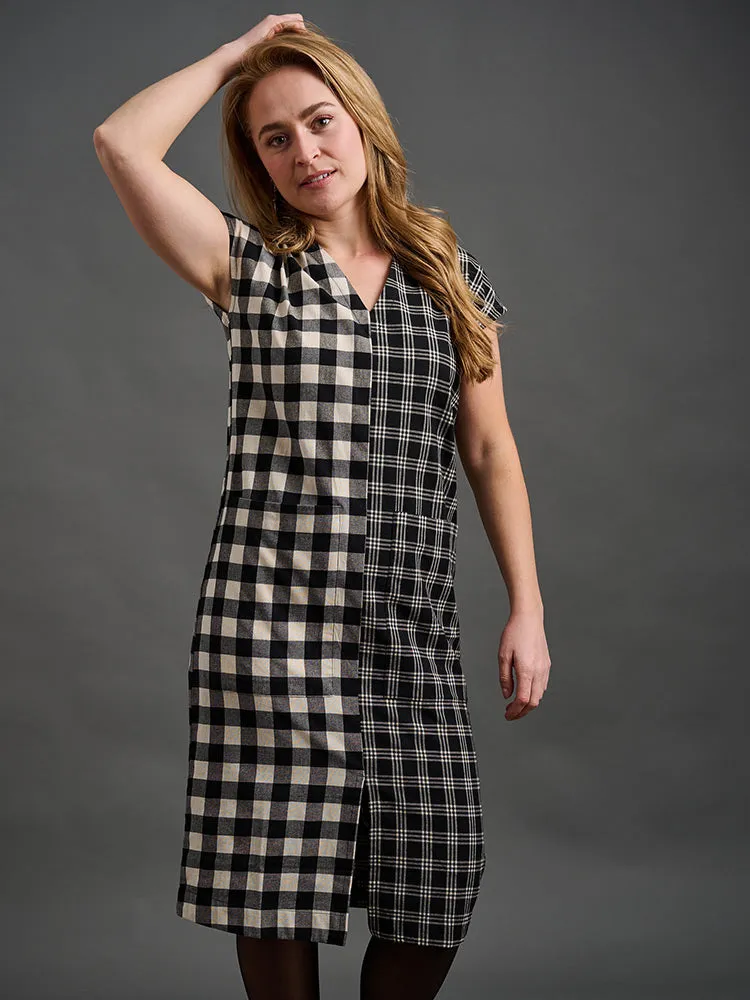 Padma Pocket Dress - Black and White Mix