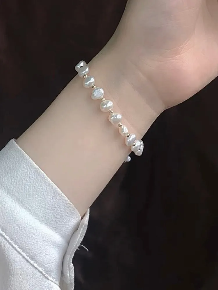 Retro Romance Pearl Bracelets