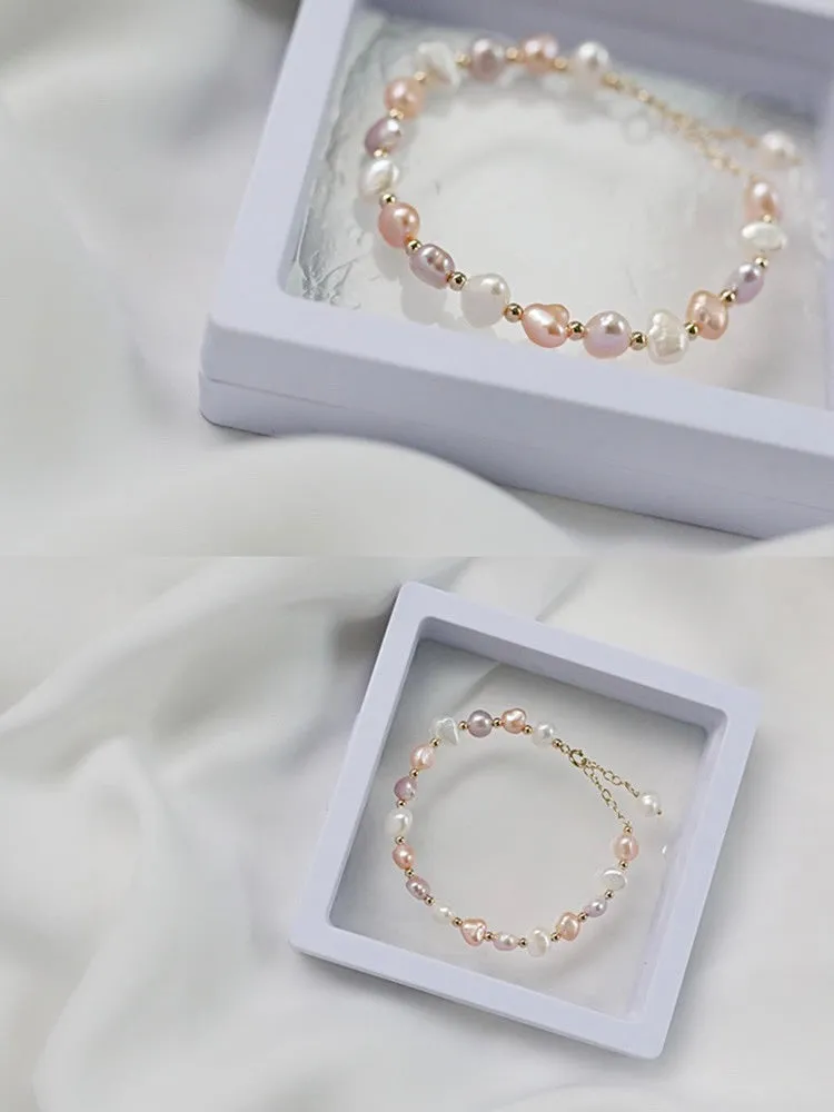 Retro Romance Pearl Bracelets