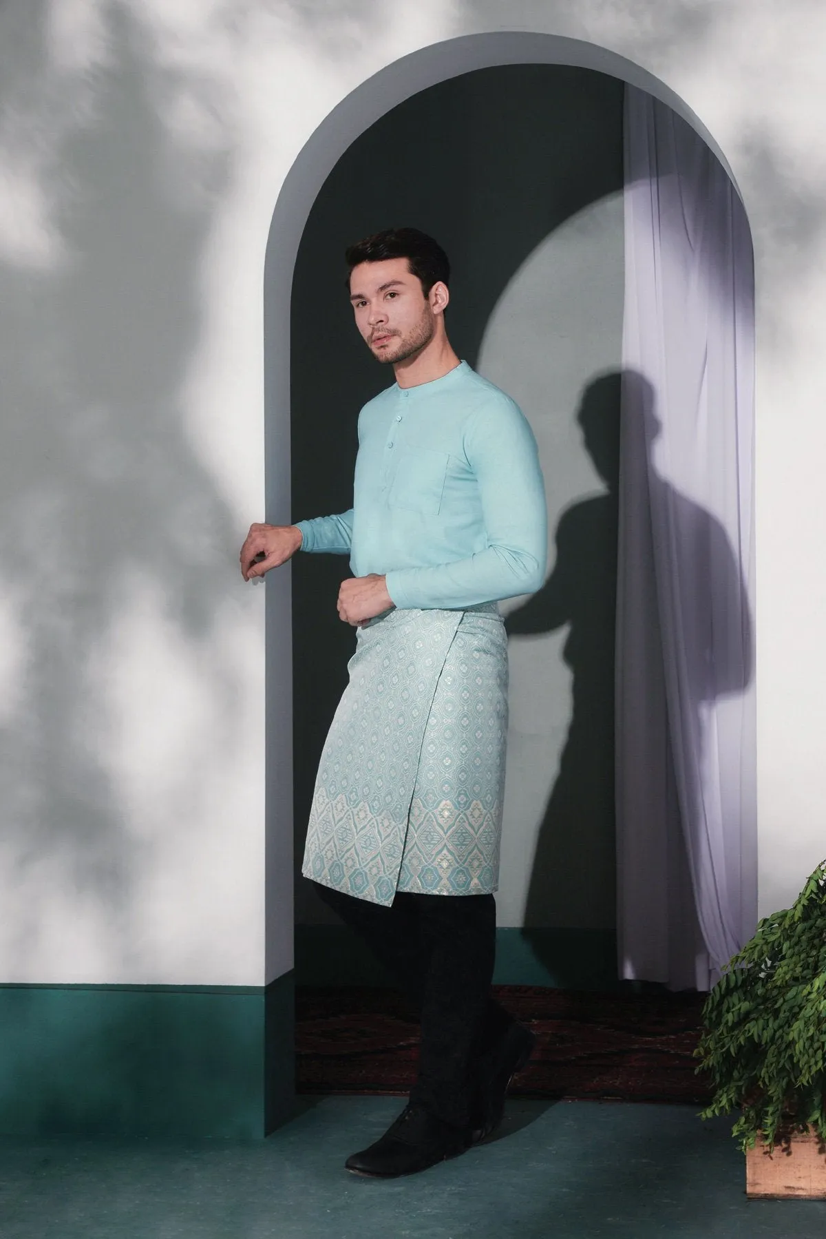 The Bayang Men Baju Melayu Top - Tiffany Blue